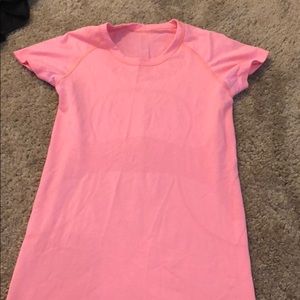 Coral pink lululemon swiftly tee